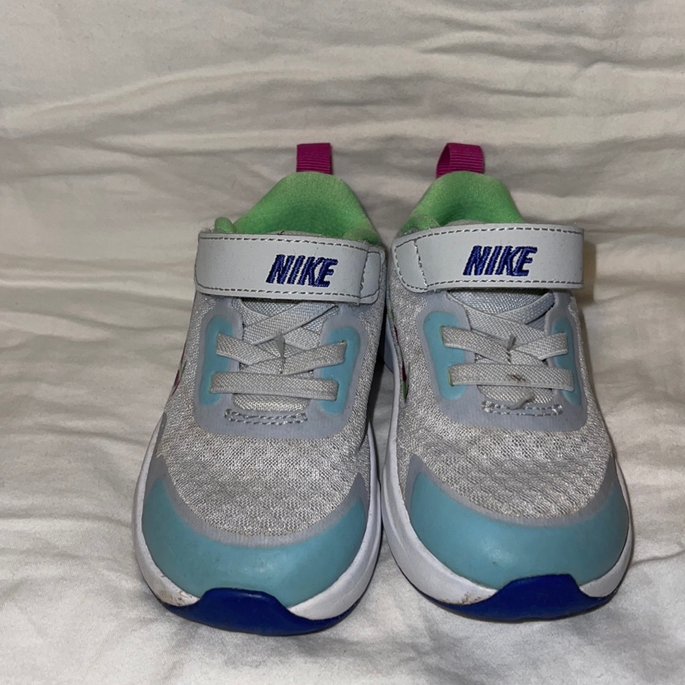 Toddler Girls Nike Tennis Shoes